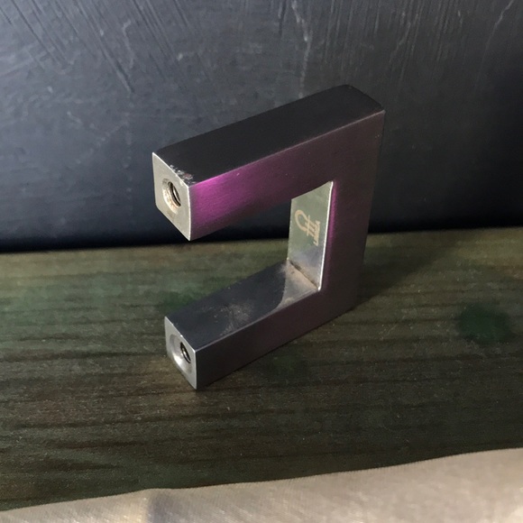 Linnea Small Square Pull - Picture 1 of 3